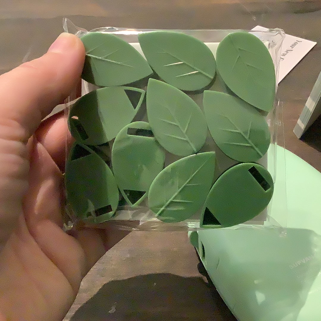 Vine Leaf Clips