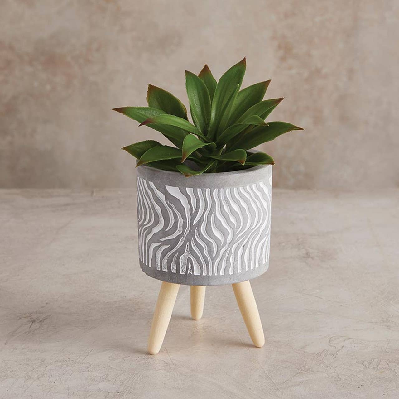 Swirl Wood Leg Pot